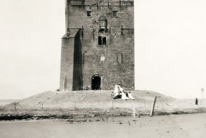 Fu&szlig; des Alten Westturms