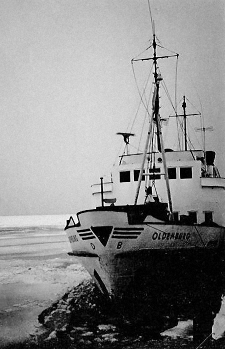 MS Oldenburg im Packeis