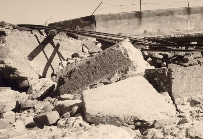 Strandmauer nach der gro&szlig;en Sturmflut