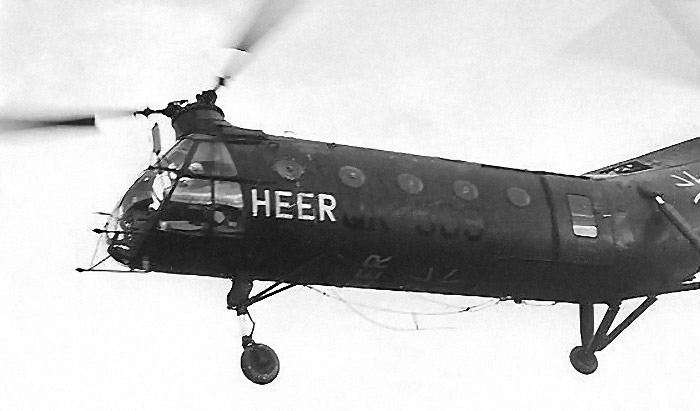 Bananenhubschrauber im Landeanflug