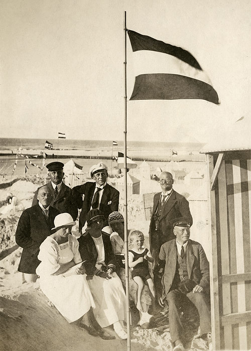 Familienfoto am Strand