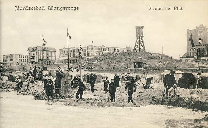 Strand bei Flut