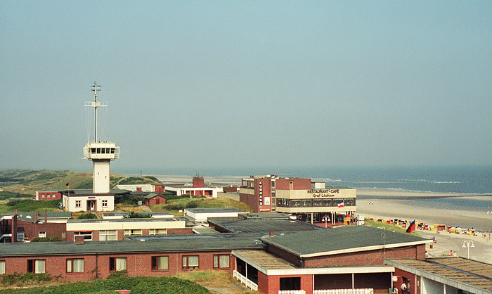 Kurverwaltung, Kurhaus und Signalstation