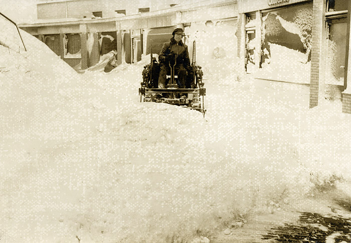 Schneer&auml;umung am Pudding