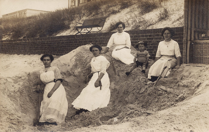 Gruppenfoto am Strand