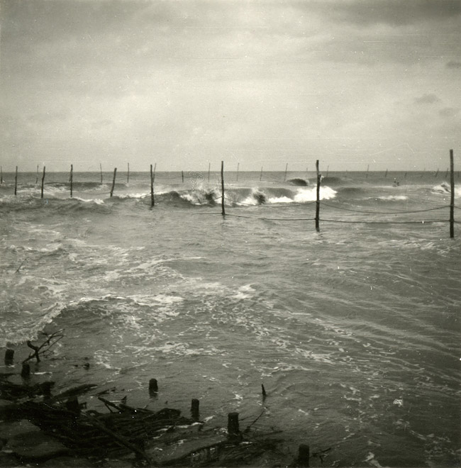 Brandung im Badefeld