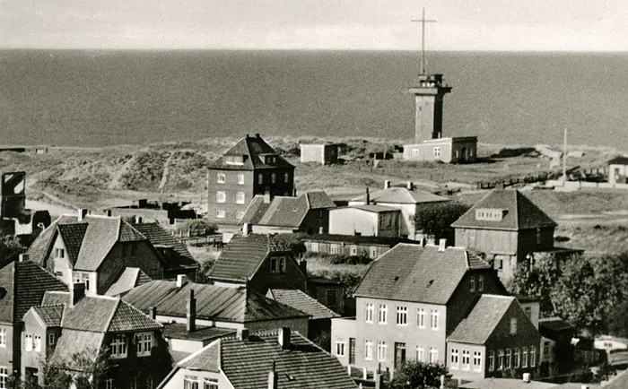 Signalstation vom Leuchtturm aus gesehen